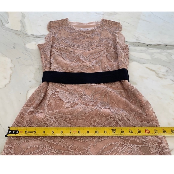 EMILIO PUCCI BLUSH LACE BELTED DRESS SIZE IT 42 / US 8 NWOTS! - Picture 11 of 15